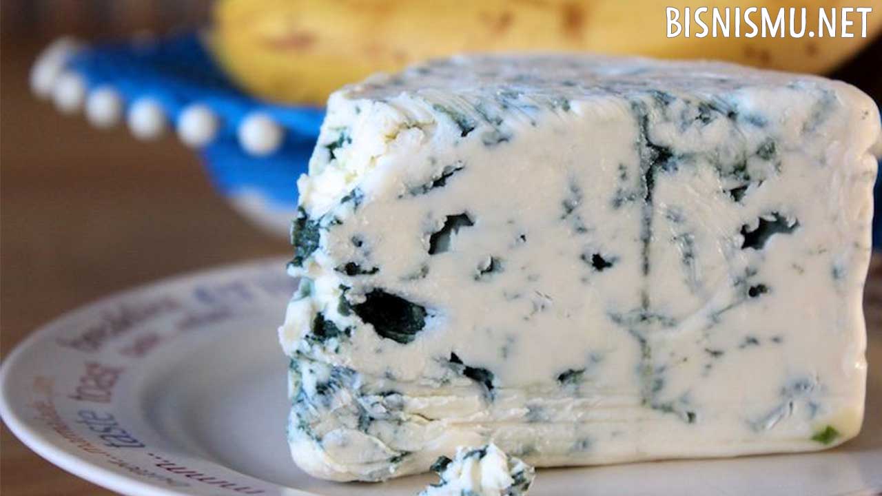 Resep Blue Cheese, Keju Biru dengan Bau Menyengat - Bisnismu